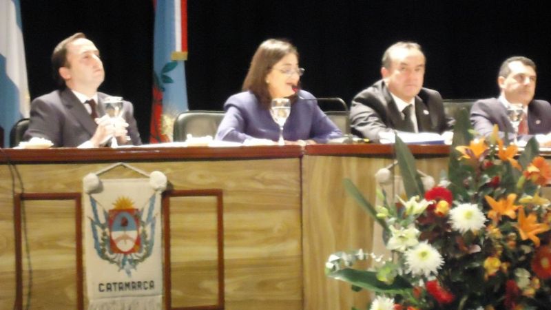 Aumento a docentes: “Es un esfuerzo considerable de todos los catamarqueños”