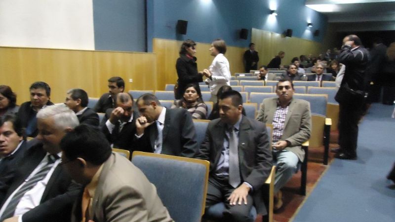 Epidio solitario buscaba el saludo de sus pares