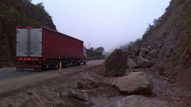 Trabajan en el Totoral por nuevos derrumbes