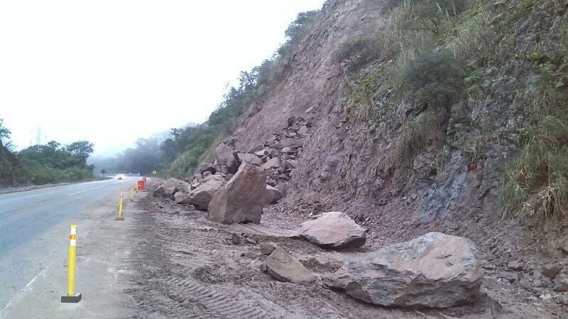Trabajan en el Totoral por nuevos derrumbes