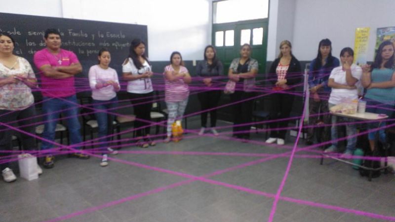 Trabajo interdisciplinario con padres y alumnos de escuelas municipales