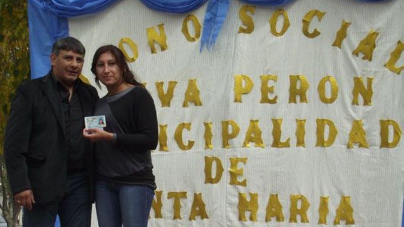 Acto de entrega del Abono Social en Santa María