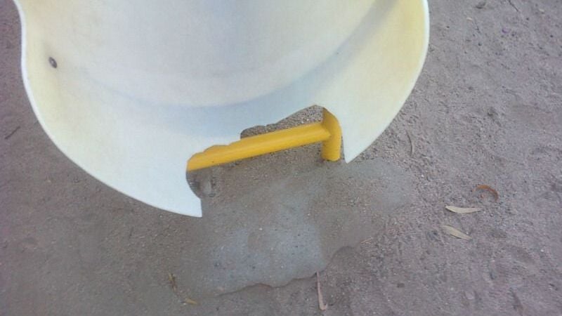 Estados deplorables de los juegos infantiles en las plazas