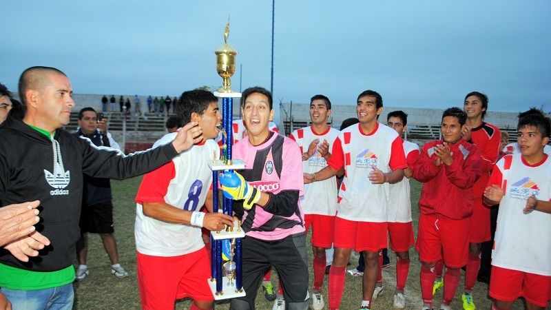 Coronel Daza, campeón del torneo Apertura chacarero