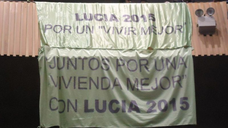 No faltaron las banderas en apoyo a Corpacci