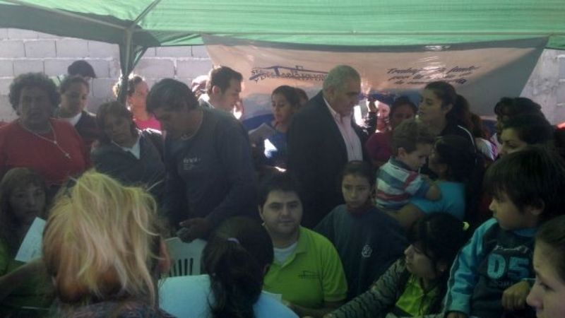 Entregarán materiales de construcción gratuitos