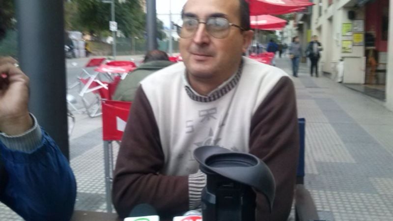 Enojo en APROSCA con Sánchez