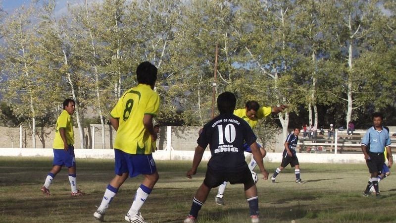 Se juega la tercera fecha del campeonato Santa Rosa