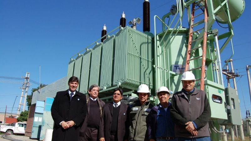 Nuevo transformador para mejorar el servicio eléctrico