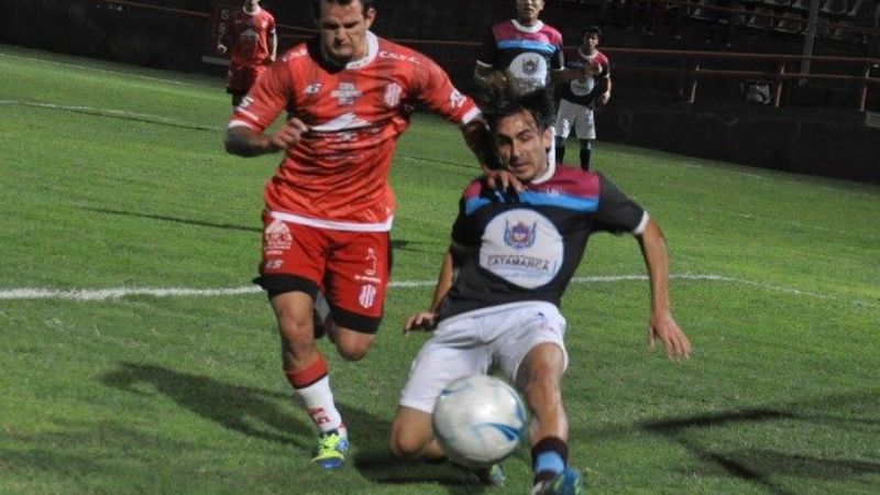 Gran triunfo 2-0 de Aconquija como visitante ante Camioneros
