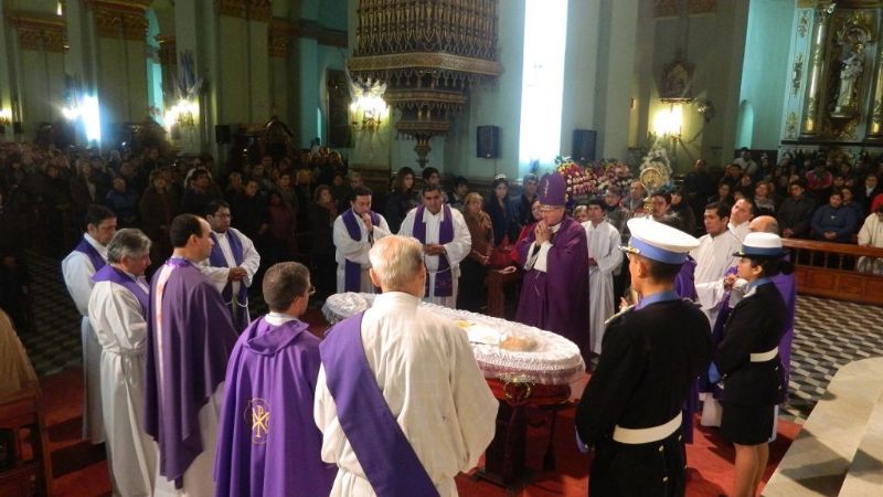 “Miani ha sido un testigo fiel del amor de Dios y de María por su pueblo”