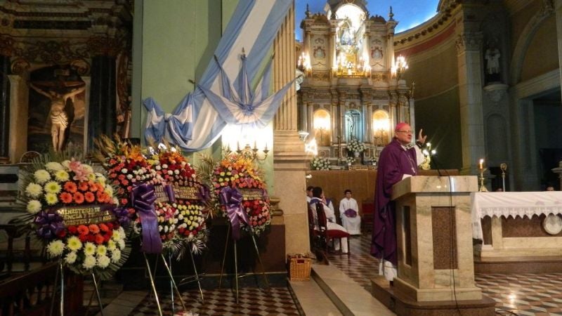 “Miani ha sido un testigo fiel del amor de Dios y de María por su pueblo”