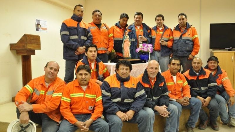 Santa Bárbara engalana con su visita al sitio operativo de Minera Alumbrera