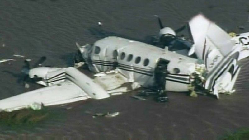 Confirmaron que hay 5 muertos por la caída de una avioneta