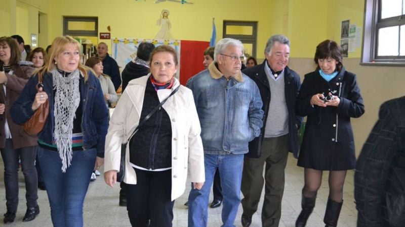 Compromiso para colaborar con instituciones educativas de Villa Cubas