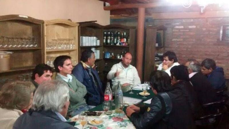 El APRa de Guzmán continúa de campaña en Capital e interior