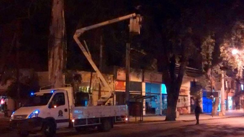 Luminaria en calles de Valle Viejo