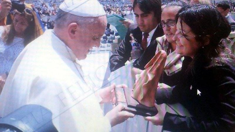 Ponferrada entregó una imagen de la Virgen del Valle al Papa Francisco