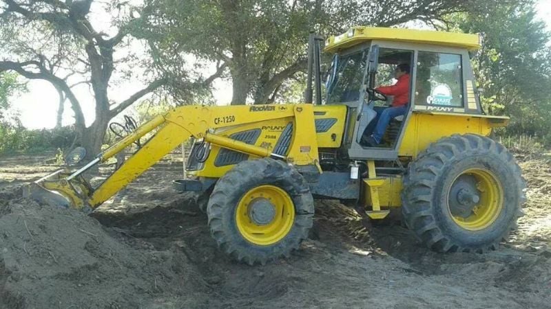 Denuncian que Guaráz destruyó una topadora