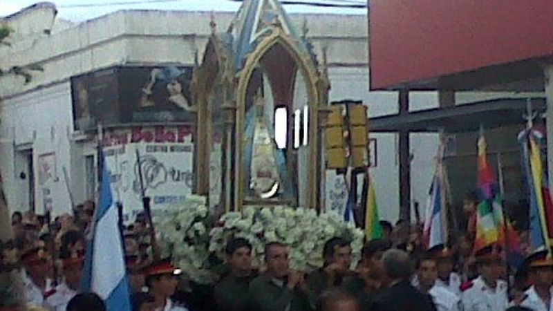 Multitudinaria muestra de fe mariana