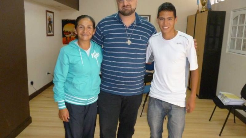 Brumec recibió al atleta Marcelo Fabricius