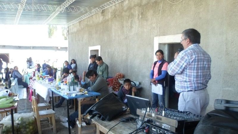León Mendoza visitó la zona serrana del distrito