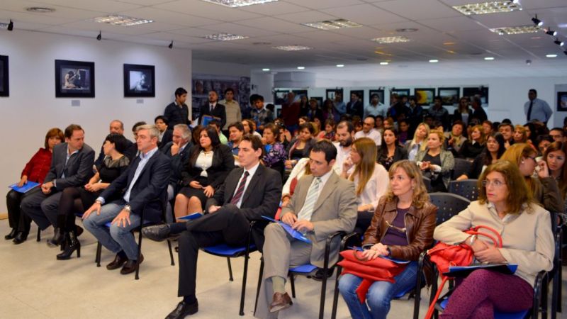 El Foro de Niñez, Adolescencia y Juventud reunió a importantes actores de la temática