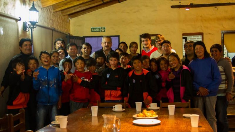 Estudiantes del Peñón recibidos por Corpacci y Barros