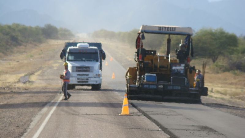 Continúa la repavimentación del tramo Cerro Negro – Londres
