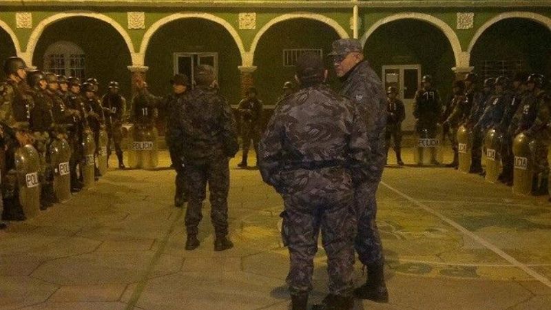 Policías del GIR catamarqueño capacitaron a efectivos de Bolivia
