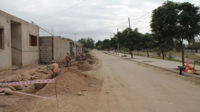 Extienden las redes de gas natural hacia el Oeste y Norte capitalino