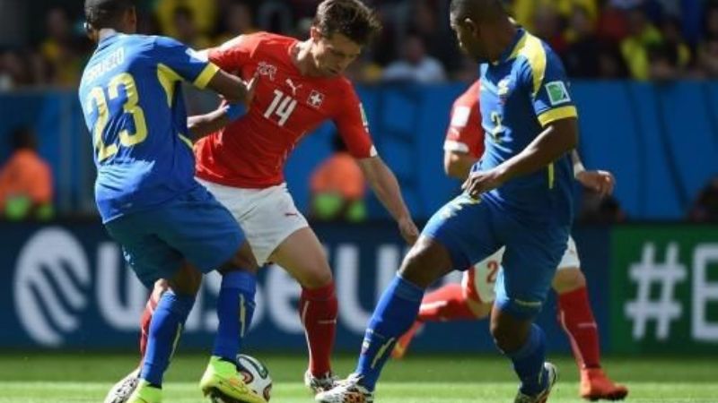Agónica victoria de Suiza sobre Ecuador