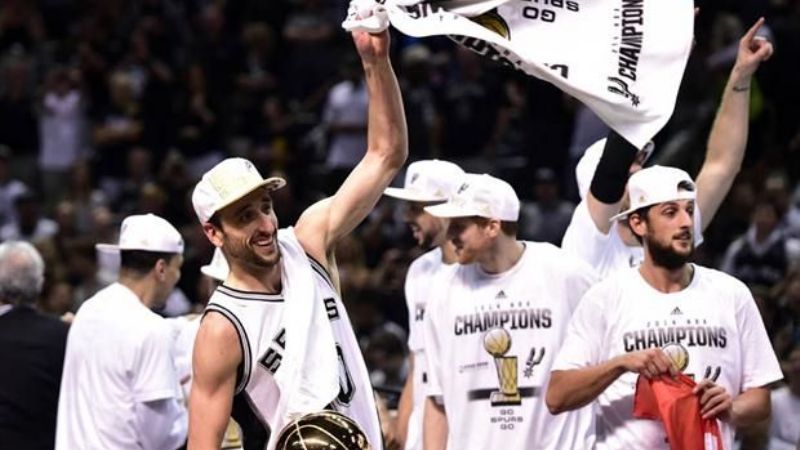 Ginóbili logró su cuarto título en la NBA con San Antonio Spurs
