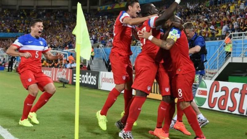 Éxito clave de Estados Unidos 2-1 ante Ghana