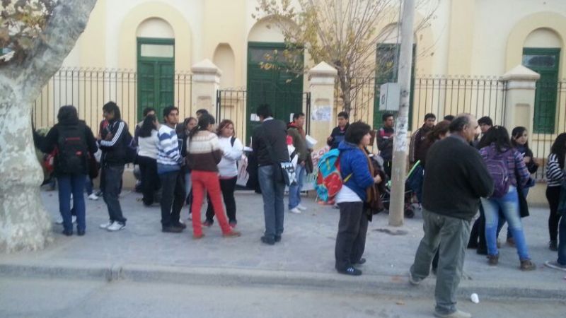 Se agudiza el conflicto en el IES Santa María