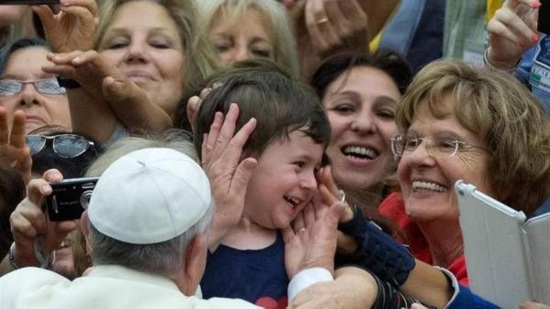 Francisco supera los 14 millones de seguidores en Twitter