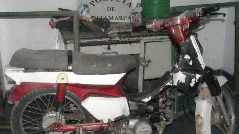 Llevaban en moto gran cantidad de cosas robadas