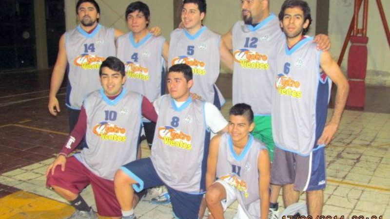 El Básquetbol Universitario juega esta noche y el jueves