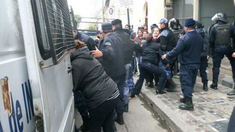 Insultos y repudio a la madre de Priscila