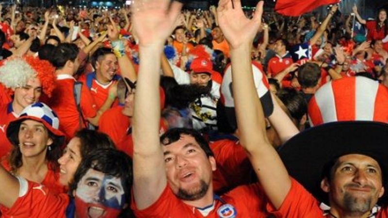 Chile elimina 2-0 a España y clasifica a 8vos. del Mundial