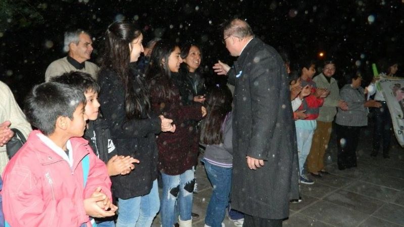 La parroquia de la Santa Cruz recibió al Obispo en el inicio de su visita pastoral