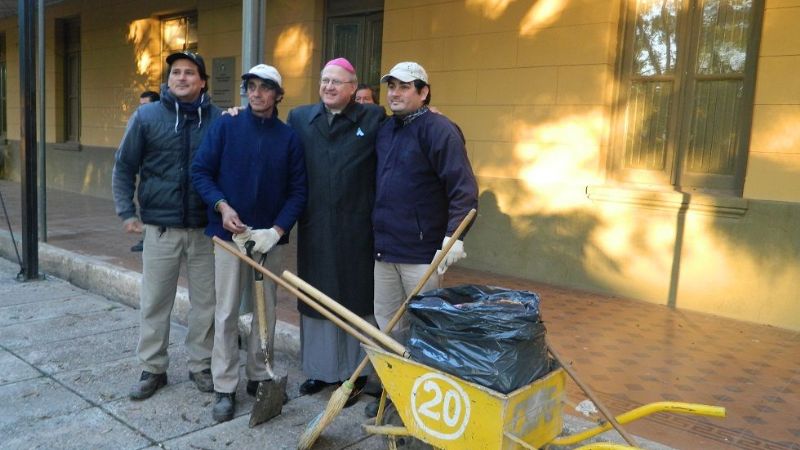 El Obispo visitó el CAPE y celebró misa en la capilla dedicada a San Fernando