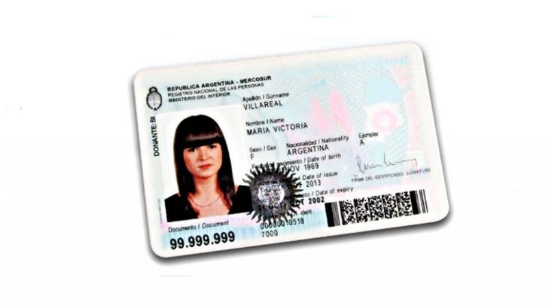 El trámite del DNI por internet debutó con 32.000 mil documentos