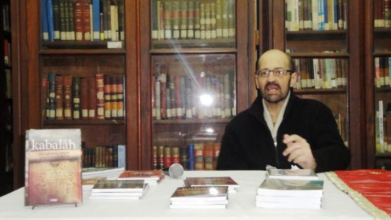 Conferencia sobre la kabaláh en la Biblioteca Dr. Julio Herrera