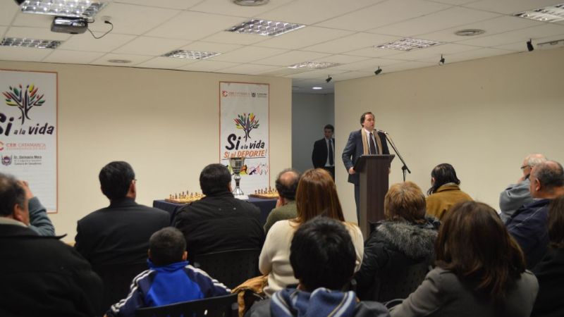 Mera encabezó el lanzamiento del Torneo Provincial de Ajedrez