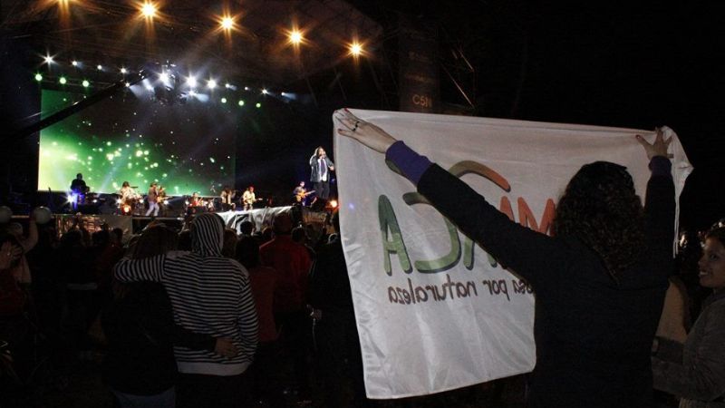 Gira promocional del Poncho 2014 en “Argentina Corre” en Termas de Río Hondo