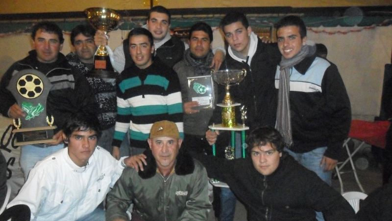 Premiación de los campeones en el Norte de Paclín