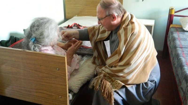 El Obispo inició su visita pastoral a la parroquia Corazón de María
