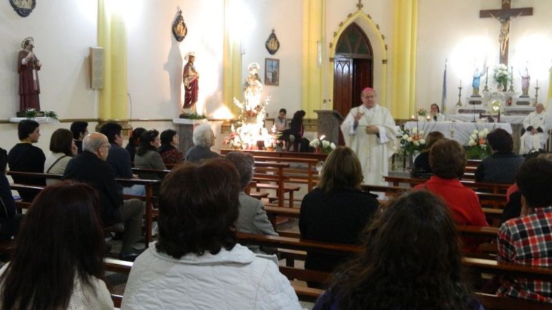 El Obispo inició su visita pastoral a la parroquia Corazón de María