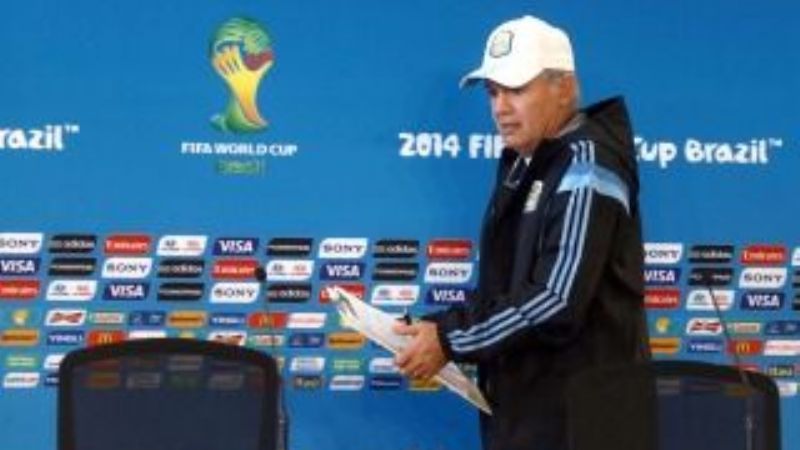 Argentina saldrá nuevamente con el 4-3-3